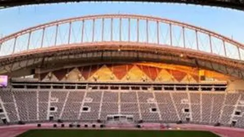 U20亚洲杯首秀惊现5秒红牌！震撼瞬间！→ 亚洲杯U20首战现惊悚5秒红牌！瞬间震惊！